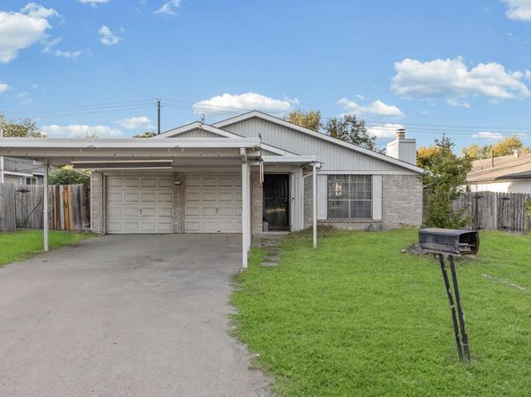 6300 Libyan DR, Austin TX 78745