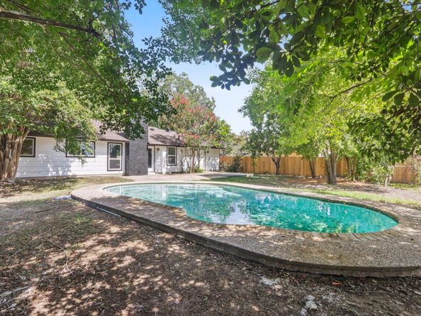 9807 Kendal DR, Austin TX 78753