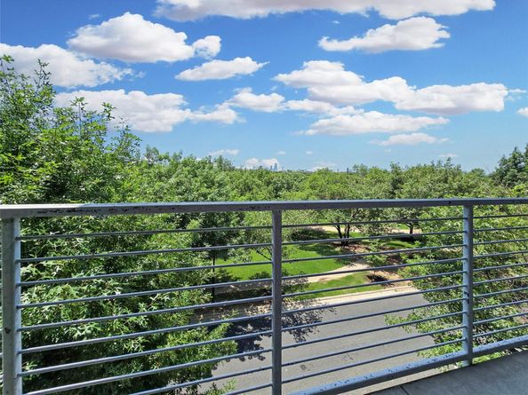 1320 Robert Browning ST 308, Austin TX 78723