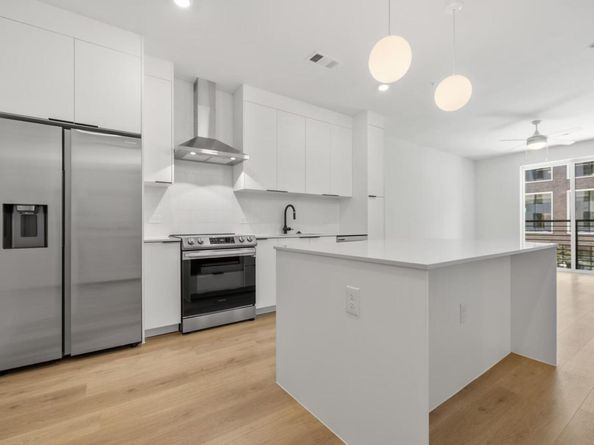 1701 Simond Ave 208, Austin TX 78723