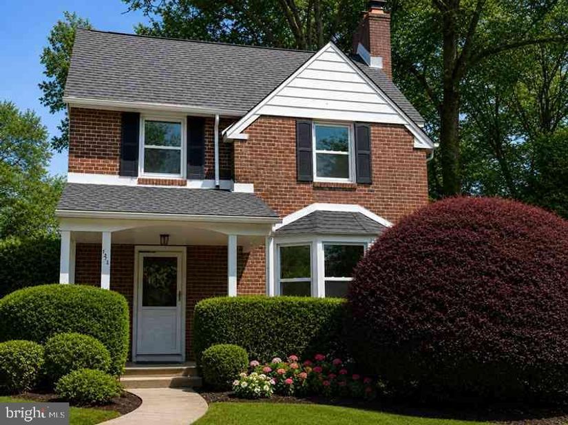 1516 Surrey Lane, Wynnewood PA 19096