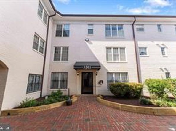 3201 8TH Street SE 10, Washington DC 20032