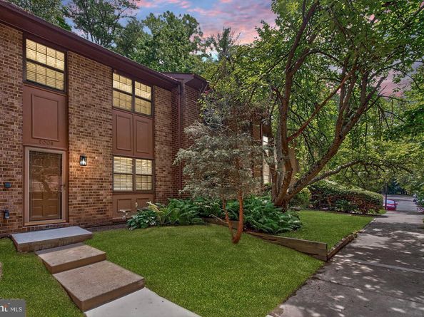 2006 Headlands Circle, Reston VA 20191