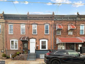 2236 Moore Street