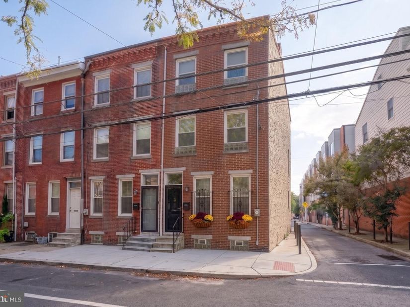1608 Bainbridge Street, Philadelphia PA 19146