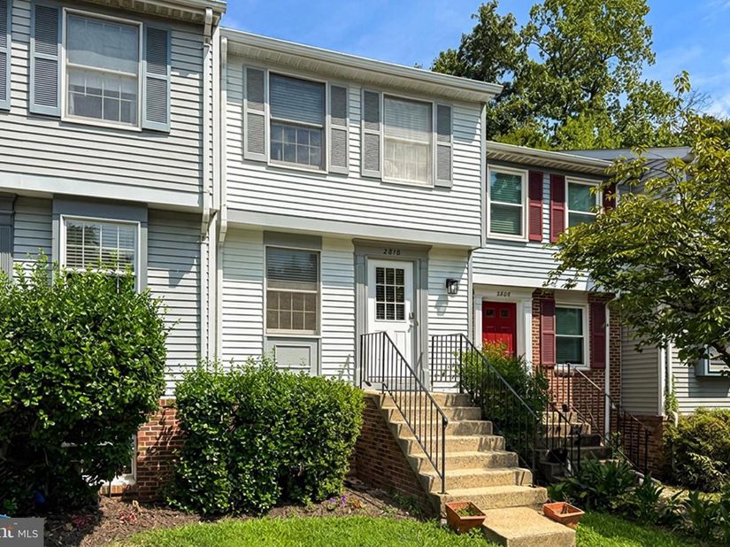 2810 New Providence Court, Falls Church VA 22042