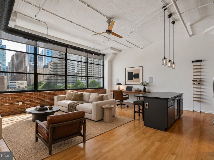 2200 Arch Street 508, Philadelphia PA 19103