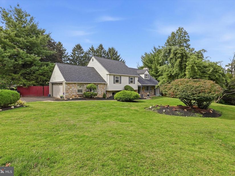 1644 Huntingdon Road, Abington PA 19001