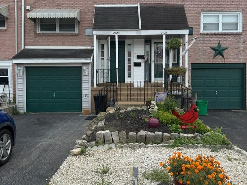 2123 Ravenwood Road, Folcroft PA 19032