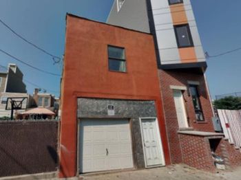 2442 E Harold Street