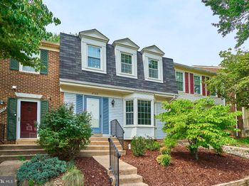 2788 Knollside Lane