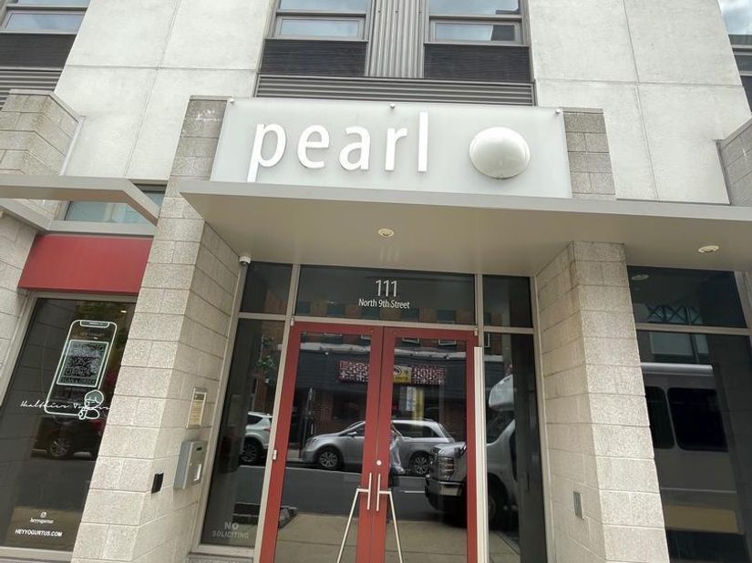 815 Arch Street 517, Philadelphia PA 19107