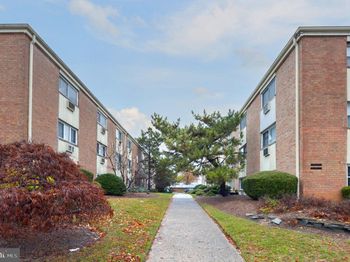8115 W Chester Pike