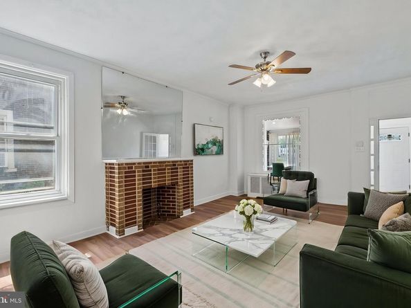 627 Walnut Street, Darby PA 19023