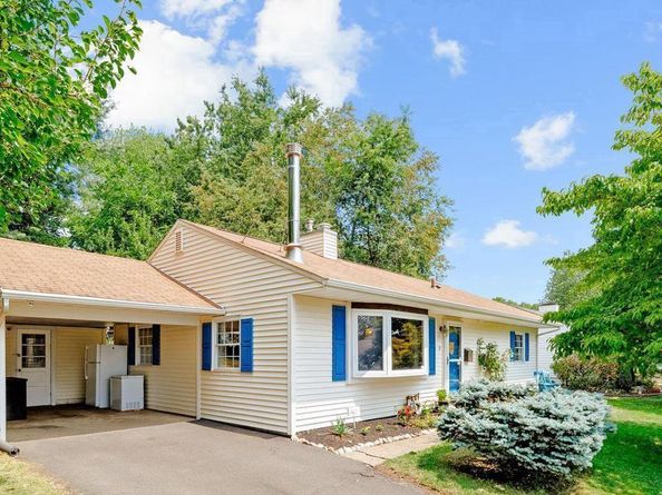 221 Devon Road, Fairless Hills PA 19030