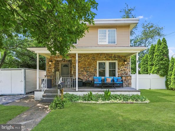 321 Sycamore Avenue, Folsom PA 19033