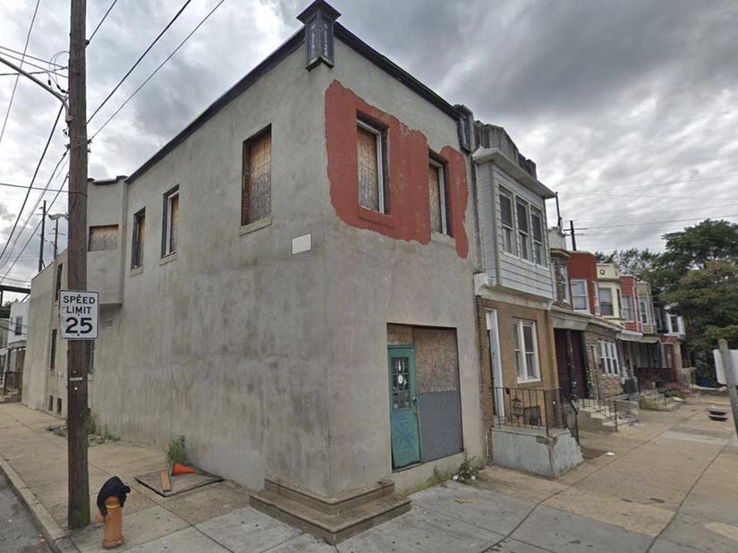 5260 W Jefferson Street, Philadelphia PA 19131