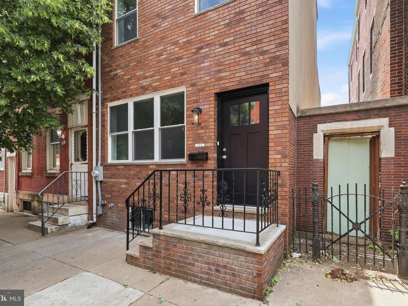 320 Wharton Street, Philadelphia PA 19147