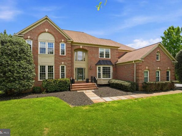 1405 Woodhurst Boulevard, Mclean VA 22102