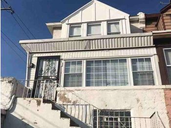 5700 N Marvine Street