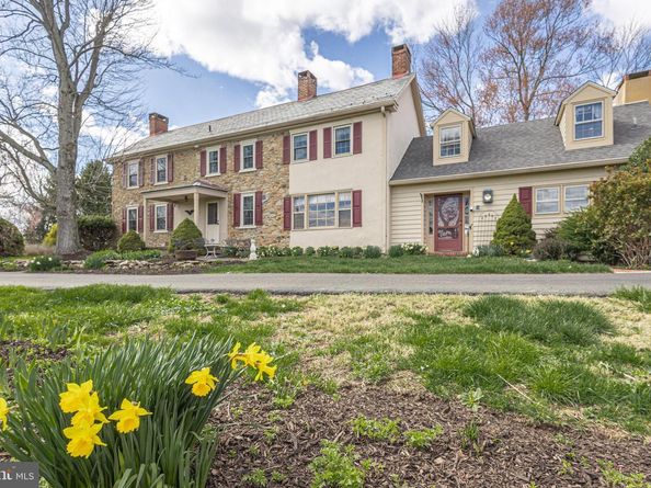 2209 Swamp Road, Furlong PA 18925