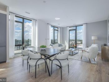 255 W. Falls Station Boulevard