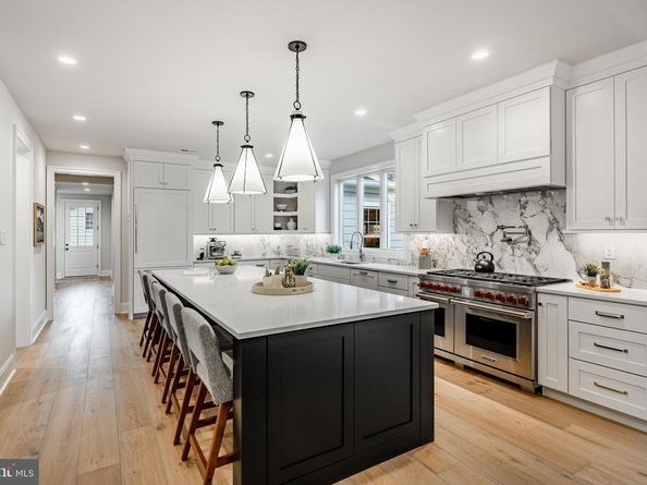 407 Oakwynne Drive, Wynnewood PA 19096