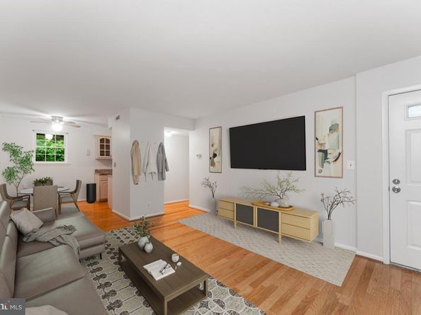 2605 S Walter Reed Drive A, Arlington VA 22206