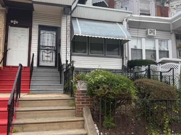 1137 W Wyoming Avenue, Philadelphia PA 19140