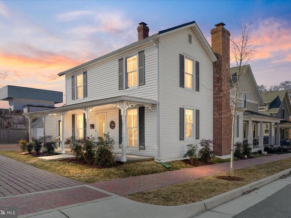 645 Jefferson Street, Herndon VA 20170