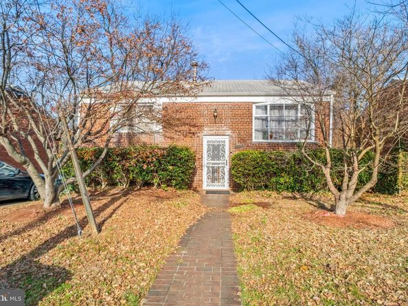 3028 P Street SE, Washington DC 20020