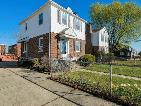 2035 Ripley Street, Philadelphia PA 19152