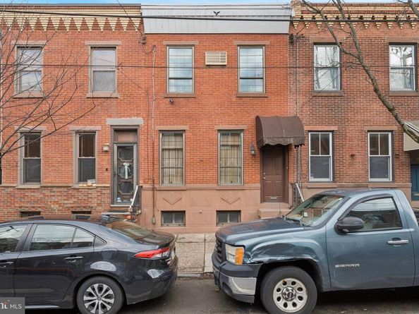 1135 Tasker Street, Philadelphia PA 19148