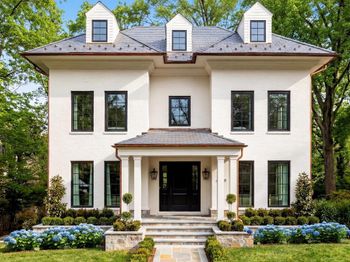 4939 Quebec Street NW