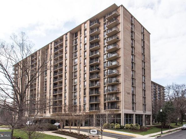 4600 S Four Mile Run Drive 226, Arlington VA 22204