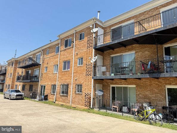 5009 D Street SE 303, Washington DC 20019