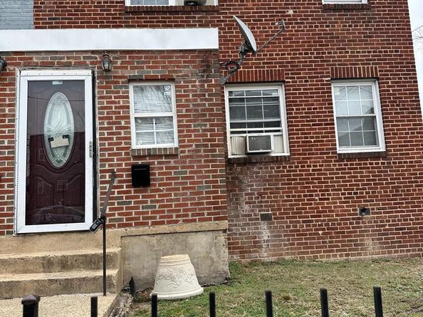 845 48TH Street NE, Washington DC 20019