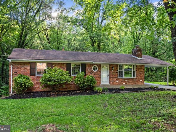 5232 Ampthill Drive, Alexandria VA 22312