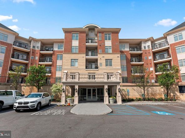 516 Carson Terrace, Huntingdon Valley PA 19006