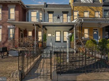 939 Shepherd Street NW