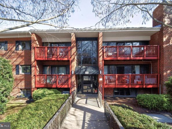 55 Skyhill Road 101, Alexandria VA 22314