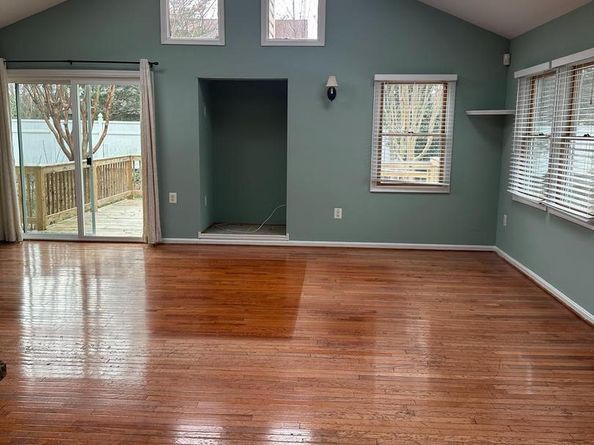 2021 Kilgore Road, Falls Church VA 22043