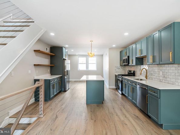 7705 Pickering Avenue, Philadelphia PA 19150