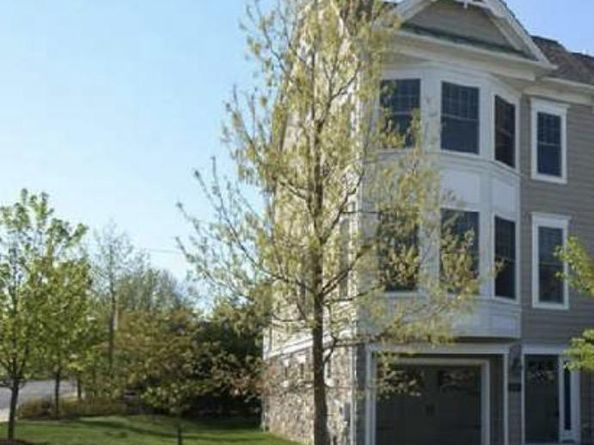 201 Cobblestone Drive, Ardmore PA 19003