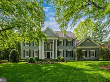 8405 Brookewood Court