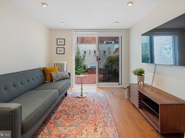 143 Fitzwater Street, Philadelphia PA 19147