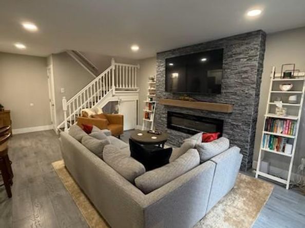 9001 Ridge Avenue 23, Philadelphia PA 19128