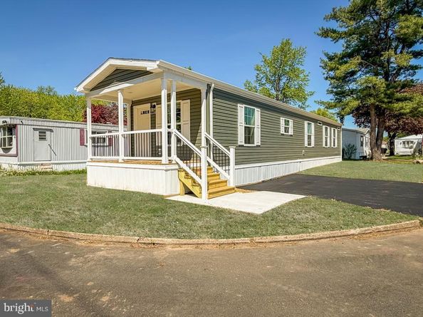3201 Claysburg Drive, Morrisville PA 19067