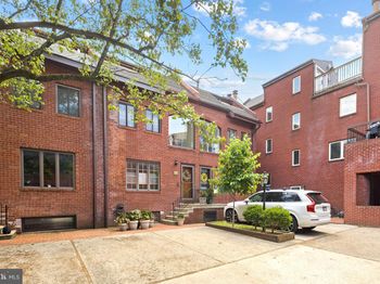 708 S 2nd Street