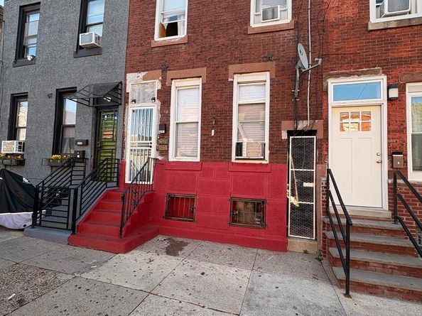 3041 D Street, Philadelphia PA 19134